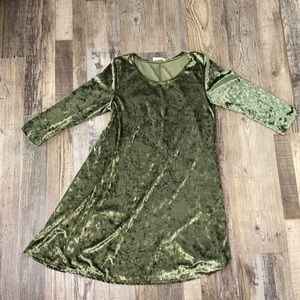Women’s quarter sleeve dress